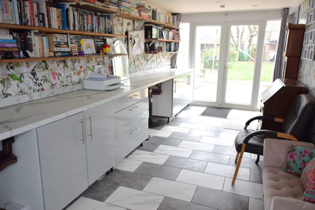 Bungalow for sale in Marine Close, Pevensey