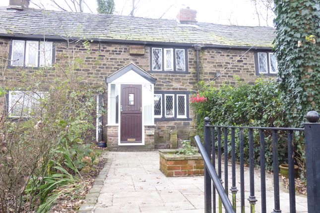 Cottage to rent in Hill Top, Bolton