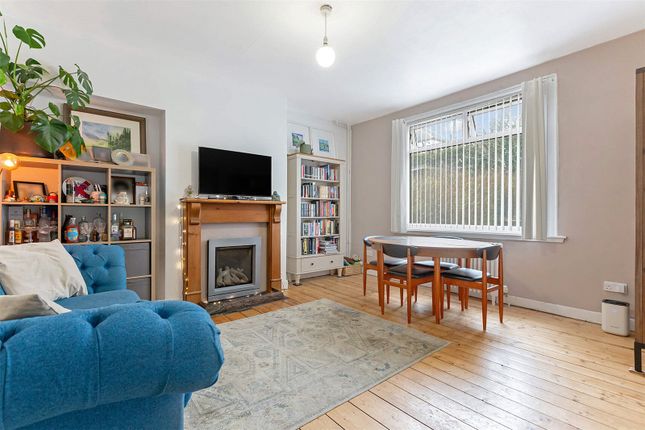 Terraced house for sale in Manor Road, Gartcosh, Glasgow