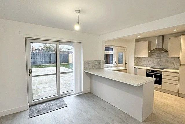 15, Kendal Road, Widnes photo 2