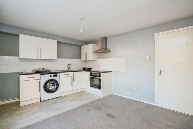 Flat 7, Lansdowne House, Inverness Road, Gosport photo 4