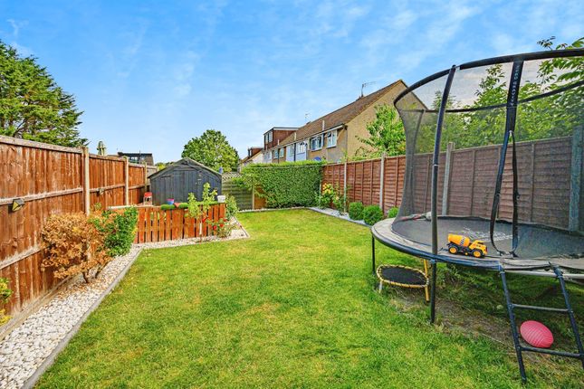 71, Brickmakers Lane, HEMEL HEMPSTEAD photo 4