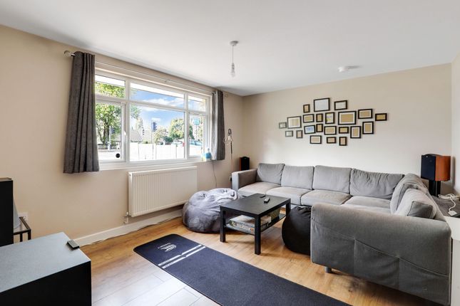 46 Middleton Boulevard, Nottingham photo 4