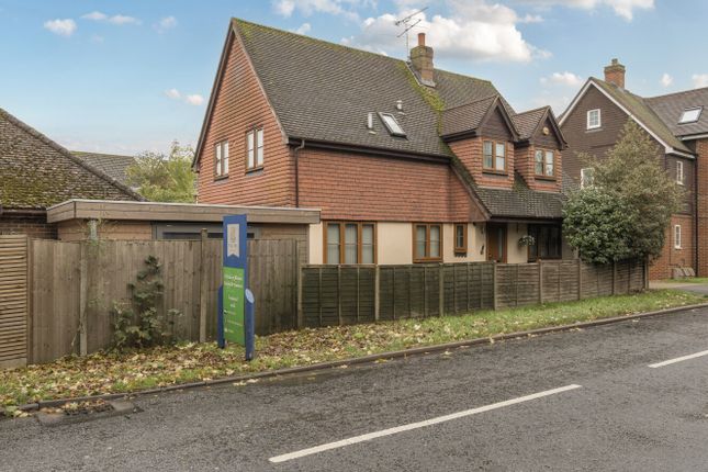 1373149-2-6904Ae3...