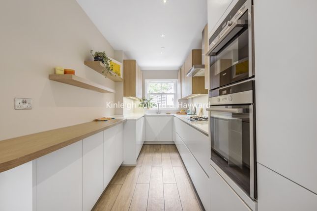 7, Queens Passage, Chislehurst photo 2