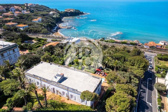 Thumbnail Villa for sale in 57016 Rosignano Marittimo, Province Of Livorno, Italy