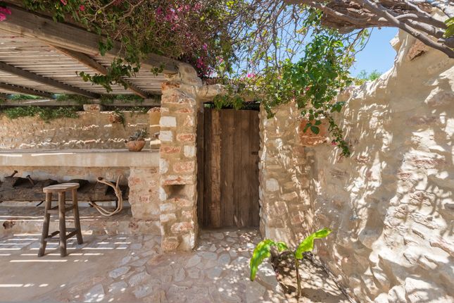 Detached house for sale in Sublime, Paros, Cyclade Islands, South Aegean, Greece