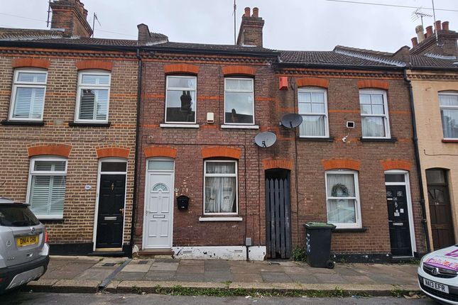 Large 2 Bedroom Terraced House For Sale On May Street