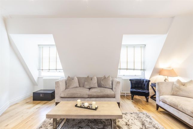 Flat to rent in Grosvenor Hill, London, London