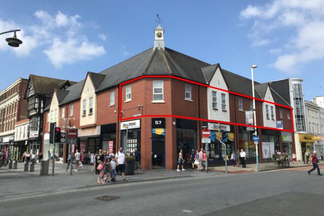 Retail premises to let in - 61 Chapel Street, Southport, Merseyside