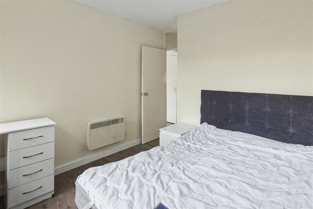 Flat 5, The nook, Beeston photo 3