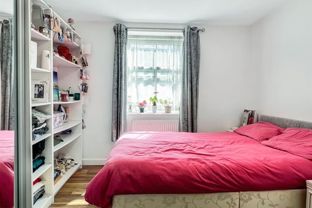 Flat 2, 208, Victoria Road, Cambridge photo 3
