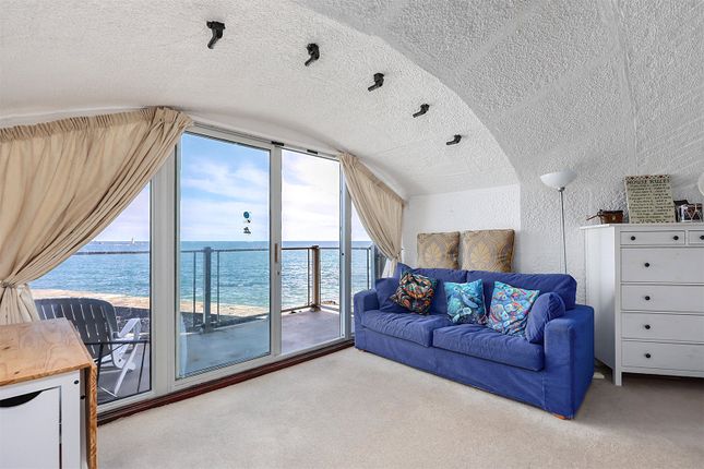 28, Fort Picklecombe, Maker photo 3
