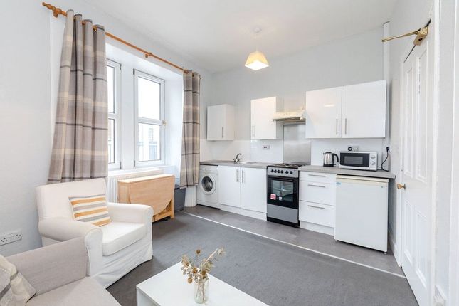 145/5, St Leonards Street, Edinburgh photo 5