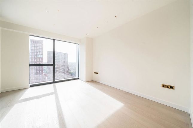 Apartment 2104, 1, Nine Elms Lane, London photo 2