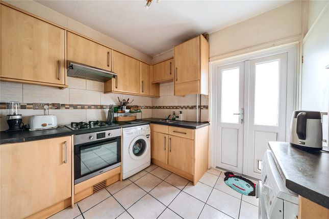 Flat for sale in Uplands Road, Hornsey, London