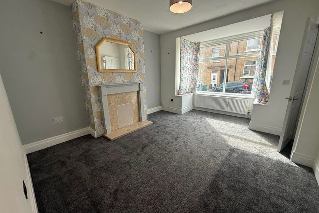 58, Hawthorne terrace, Huddersfield photo 3