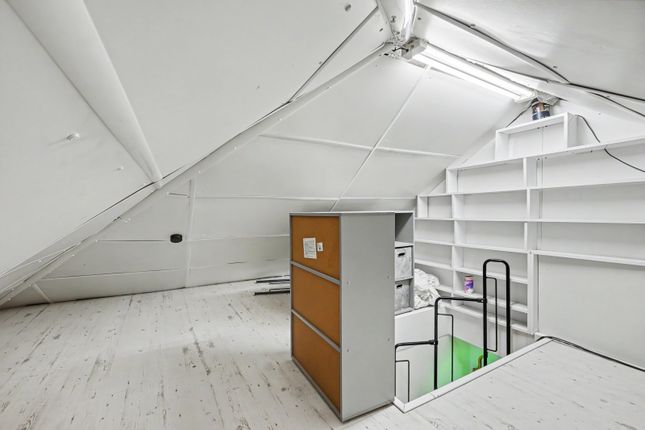 Flat 7, 2 Union Street, Rochester photo 5