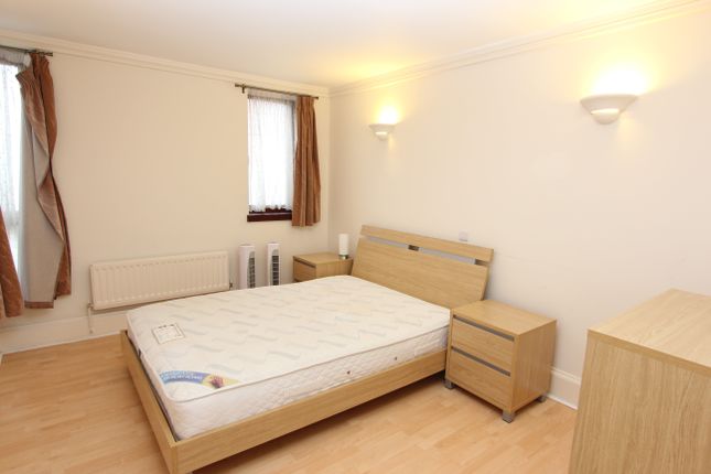 Flat for sale in Chasewood Park, Harrow On The Hill