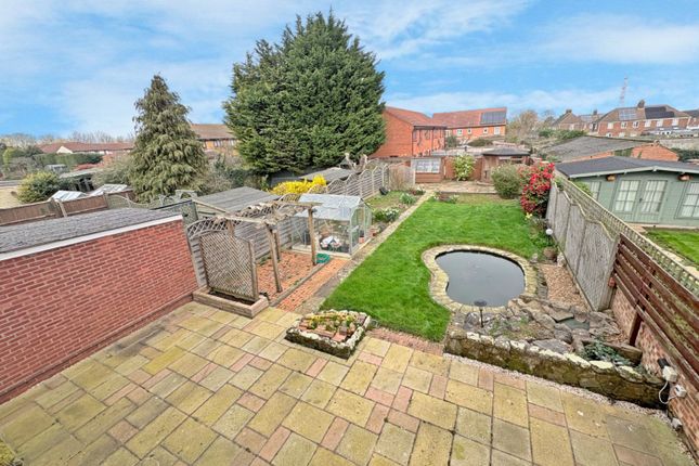 30, Beancroft Road, Bedford photo 2