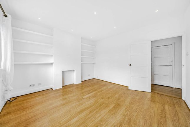 Thumbnail Flat to rent in Poynders Court, Clapham, London