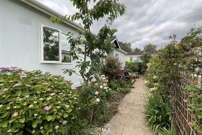 2-bed caravan on East Hill Park Knatts Valley, Sevenoaks, £150,000