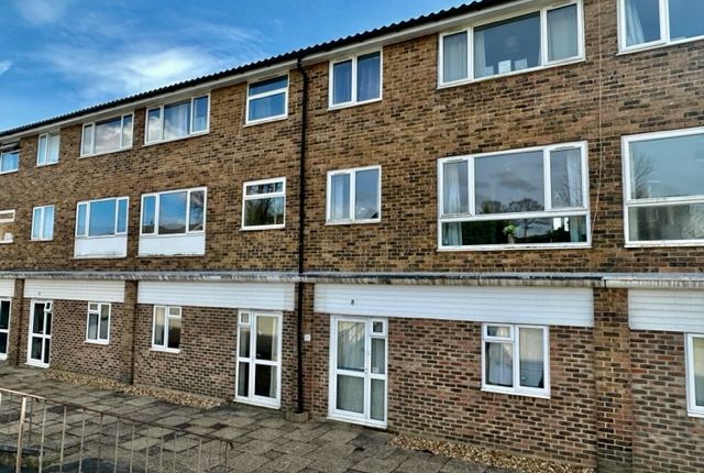 Flat for sale in Knightwood Road, Hythe, Southampton