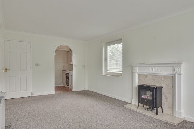 3, Croft Court, Dunmow photo 2