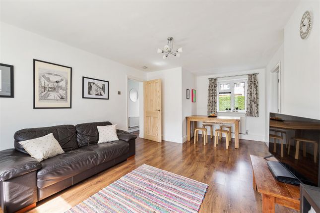 Thumbnail Flat for sale in The Rodings, Snakes Lane, Woodford Green