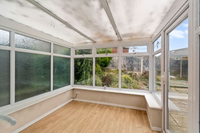 2 Peebles Avenue, St. Helens photo 4