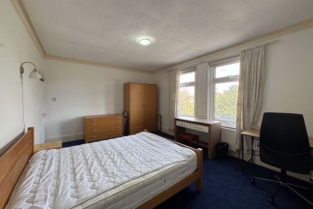 3, King Edwards Place, London photo 2