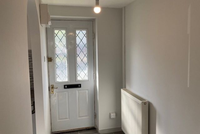 Terraced house to rent in Courtlands Way, Ravenhill, Swansea
