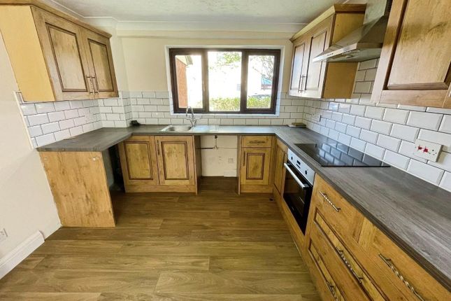 12, Impson Way, Mundford photo 4