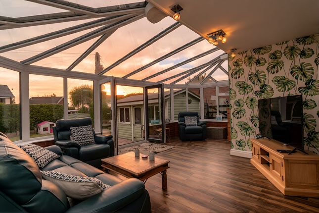 293 The Green, Chorley photo 3
