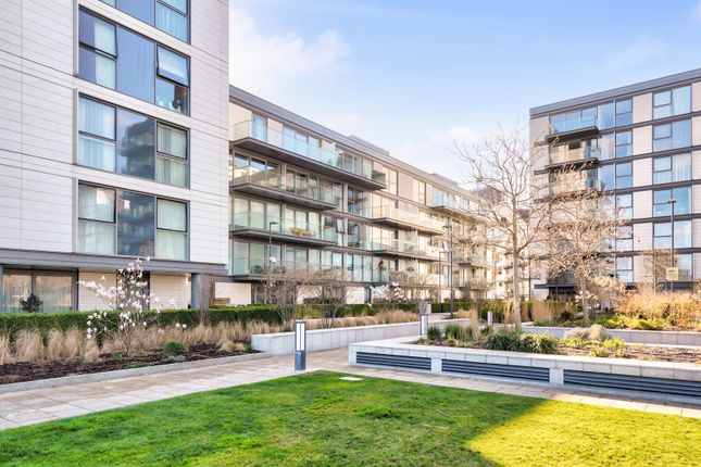 Flat for sale in Claydon House, Chelsea Waterfront