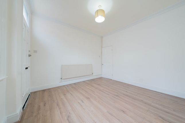 12 Leeson Street, Leicester photo 2
