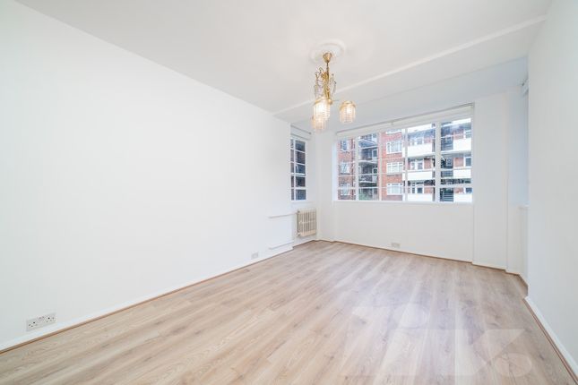 Townshend Court 30, Shannon Place, London photo 2