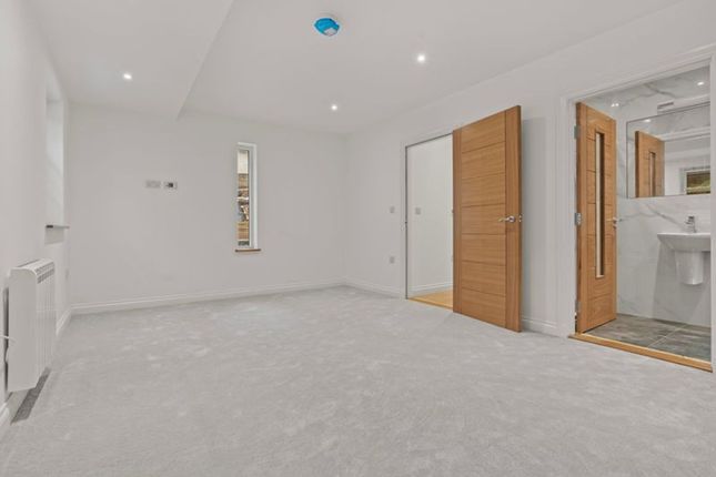 Cranworth Mews, La Vallee Des Vaux, St Helier photo 4