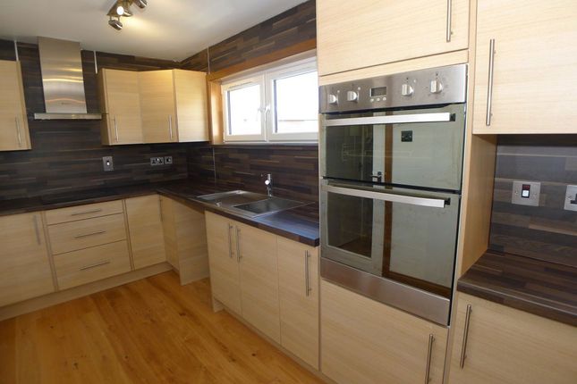45 Speckle Wood Court, Dundee, DD4 0LY, Dundee photo 4