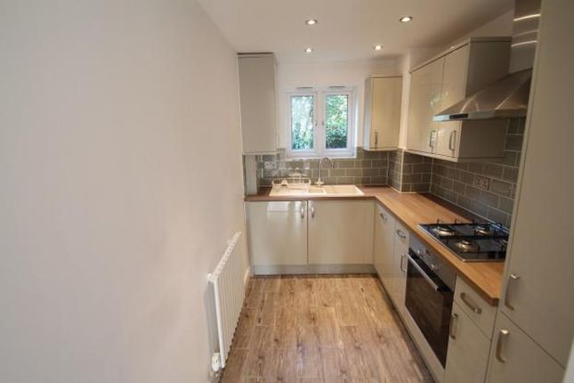 Flat 1, Heaton Court, London photo 4