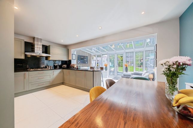 Ballantyne Place, Winwick, Warrington photo 5