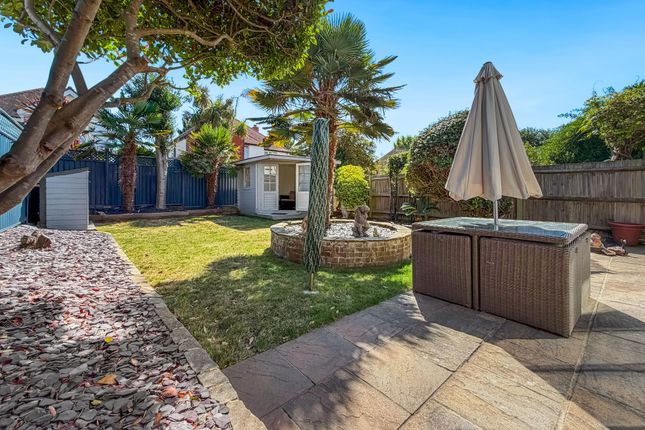 3 Coleman Avenue, Hove photo 2