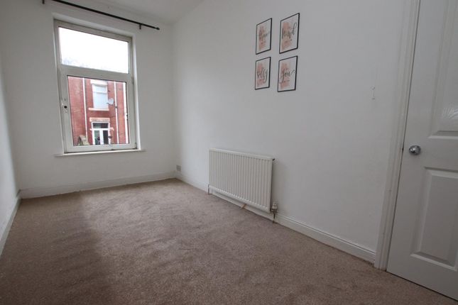 5, Ivy Terrace, Darwen photo 5