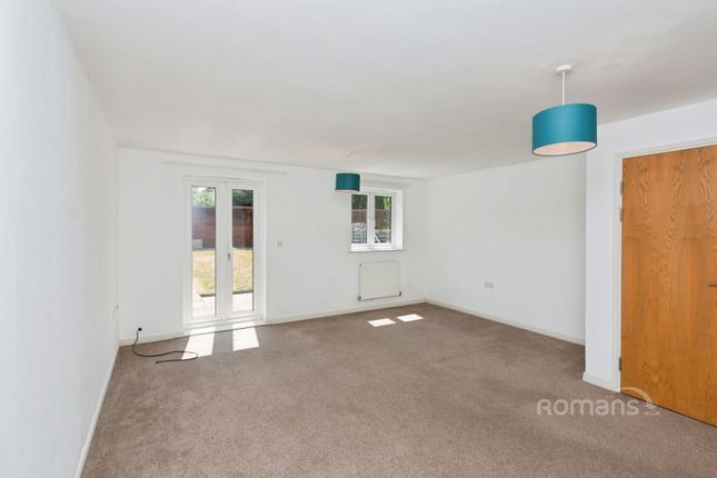 30, Cromwell Road, Camberley photo 4