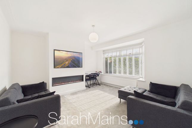 3 Lawrence Avenue, Blaydon-On-Tyne photo 2