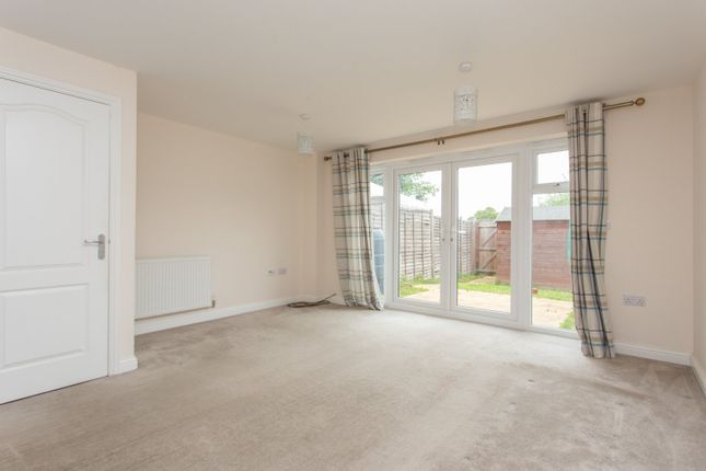 16, Lampen Walk, Kent photo 4