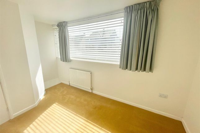 64, Southland Park Road, Plymouth photo 3