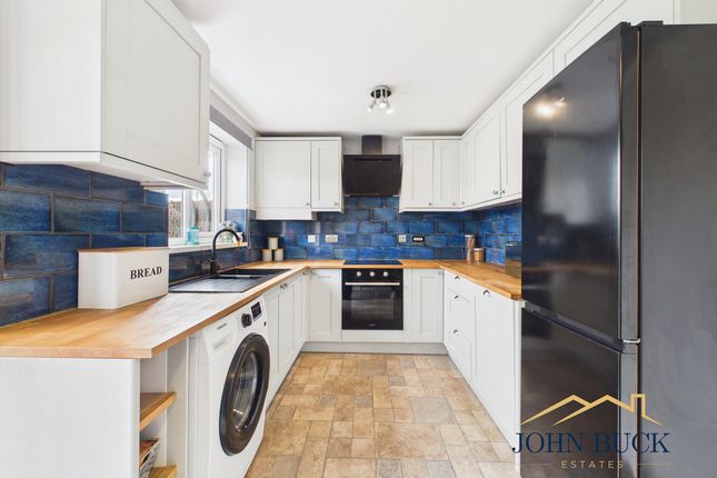 6, Belton Close, Washington photo 5