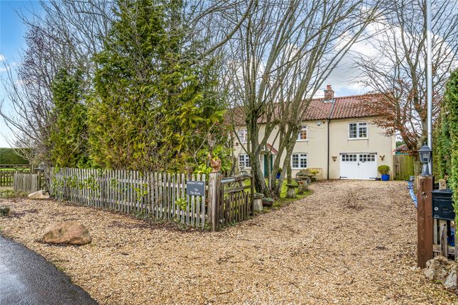 Summer Cottage, 35, The Hayle, Calne photo 3