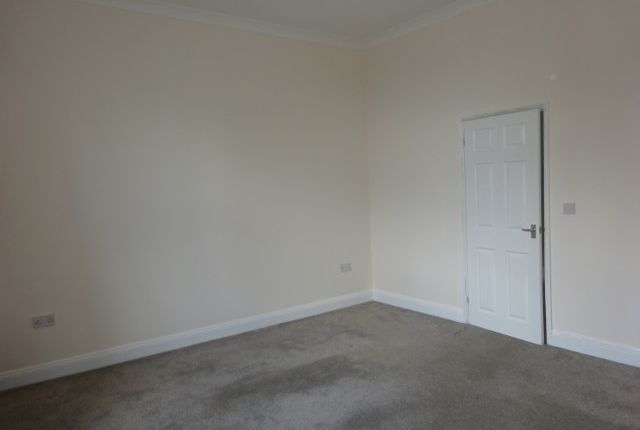 73 Flat 1, St. Margarets Street, Rochester photo 5